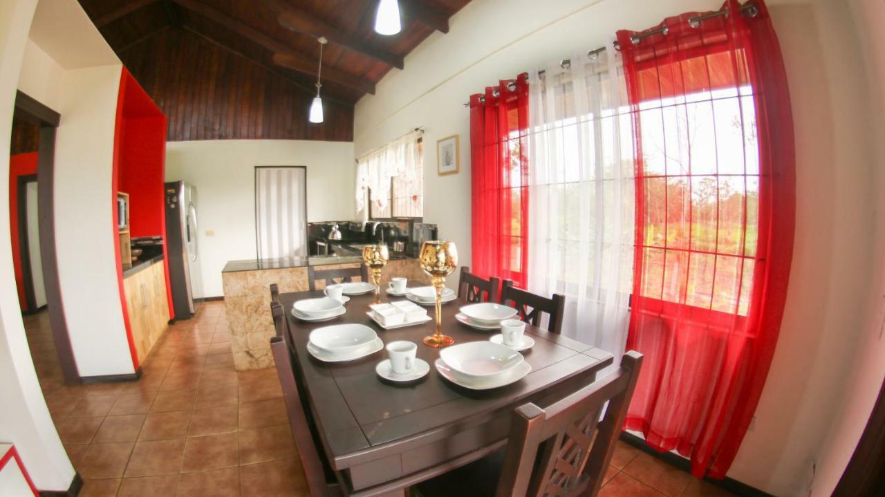 Villa Hortensias La Fortuna Buitenkant foto